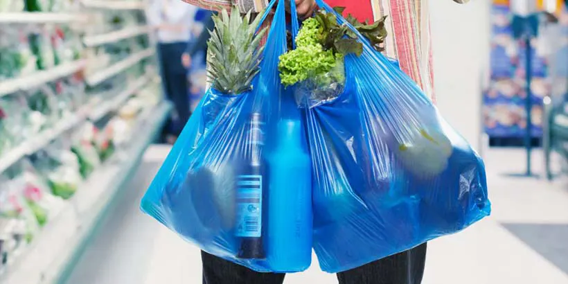 Hanoi strives to reduce plastic use | Society | Vietnam+ (VietnamPlus)